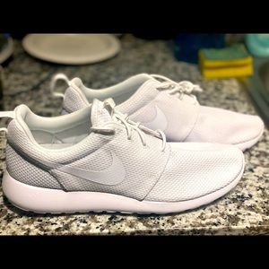 Nike Roshe 1